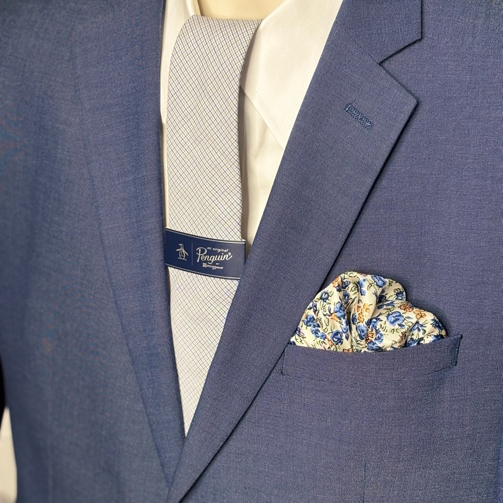 NEW- Original Penguin Blue and White Patterned Tie - Picture 3 of 3
